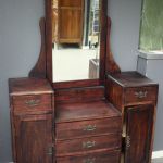 993 9664 DRESSING TABLE